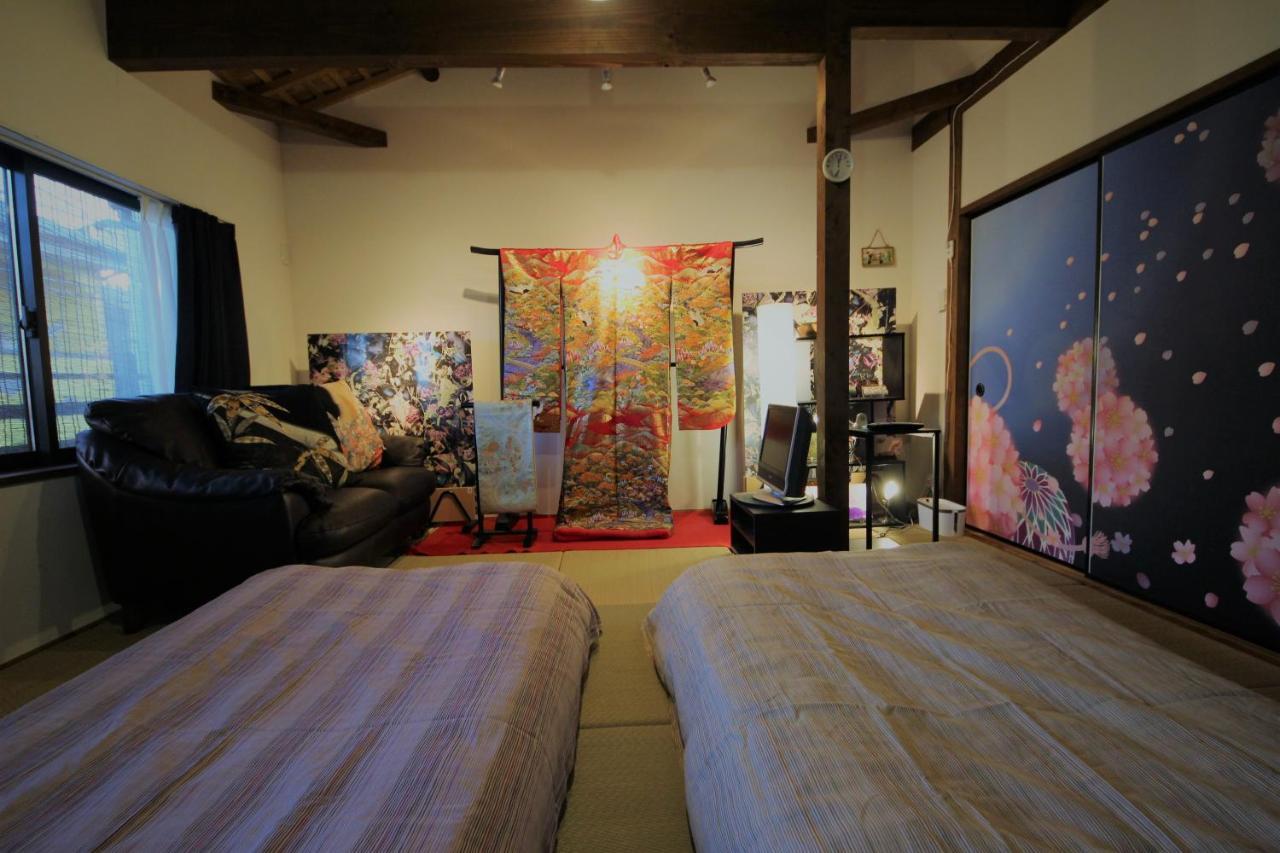 Casa de férias Nishijin No Sato 西陣之郷 -100 Yrs Smart & Sustainable Ai Arthouse With 10gbps Wifi -